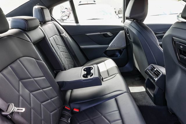 Used 2024 BMW i5 eDrive40i RWD image 20