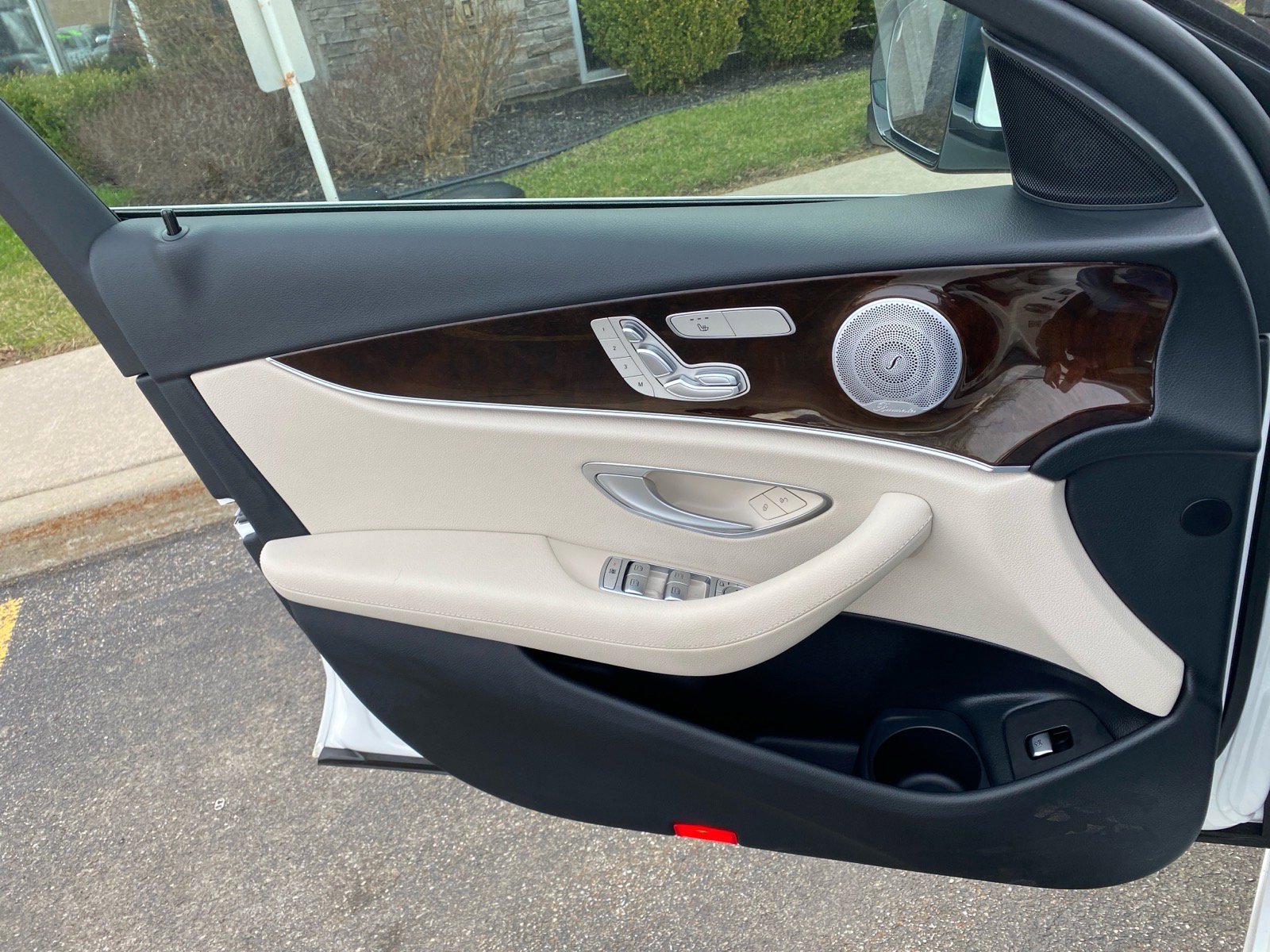 Used 2021 Mercedes-Benz E 350 4MATIC Sedan image 21