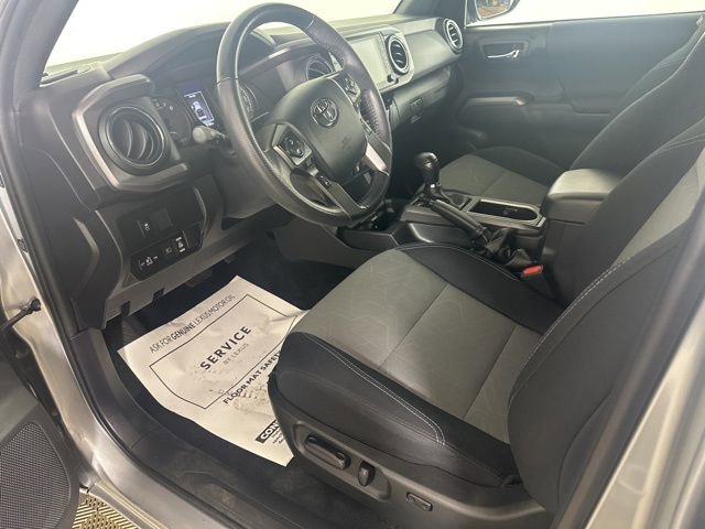 Used 2023 Toyota Tacoma TRD Off-Road image 10