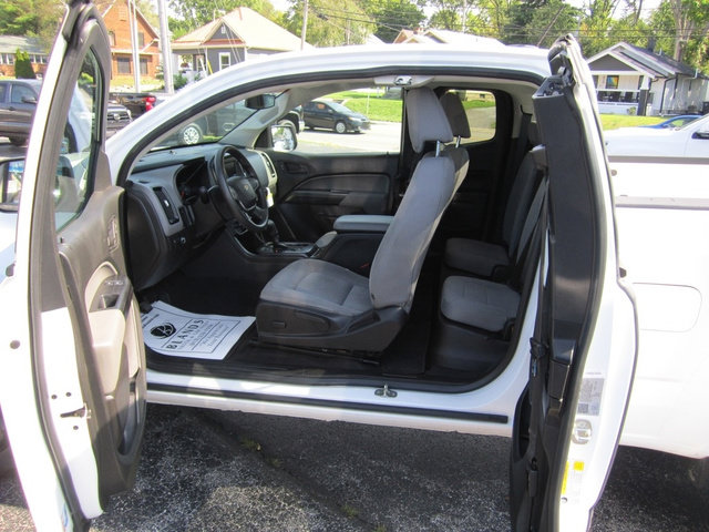 Used 2021 Chevrolet Colorado W/T w/ WT Convenience Package RWD image 6