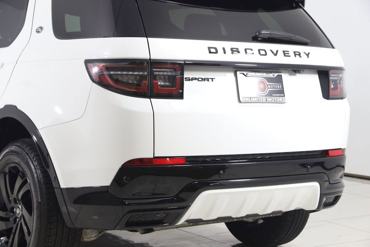 Used 2024 Land Rover Discovery Sport Dynamic SE AWD/4WD image 24