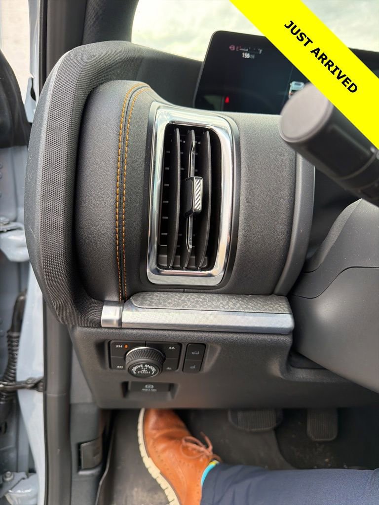 Used 2025 Ford Expedition Tremor image 12