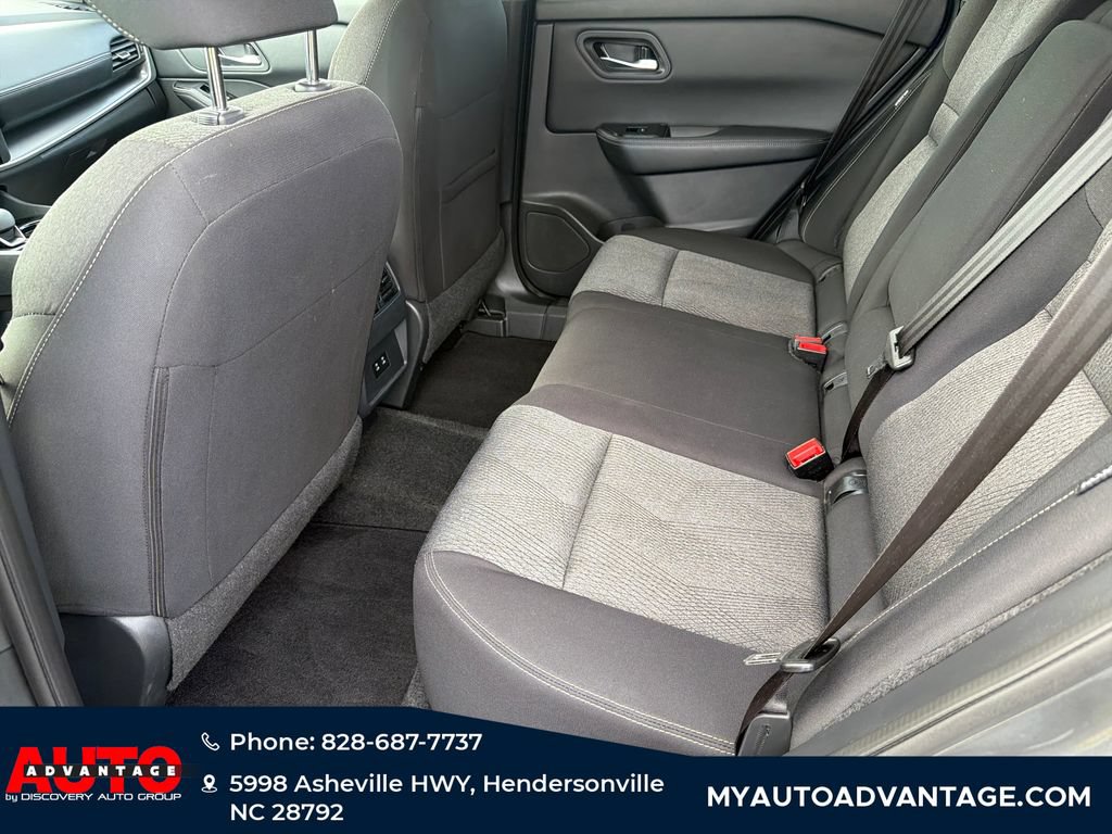 Used 2025 Nissan Rogue SV AWD/4WD image 27