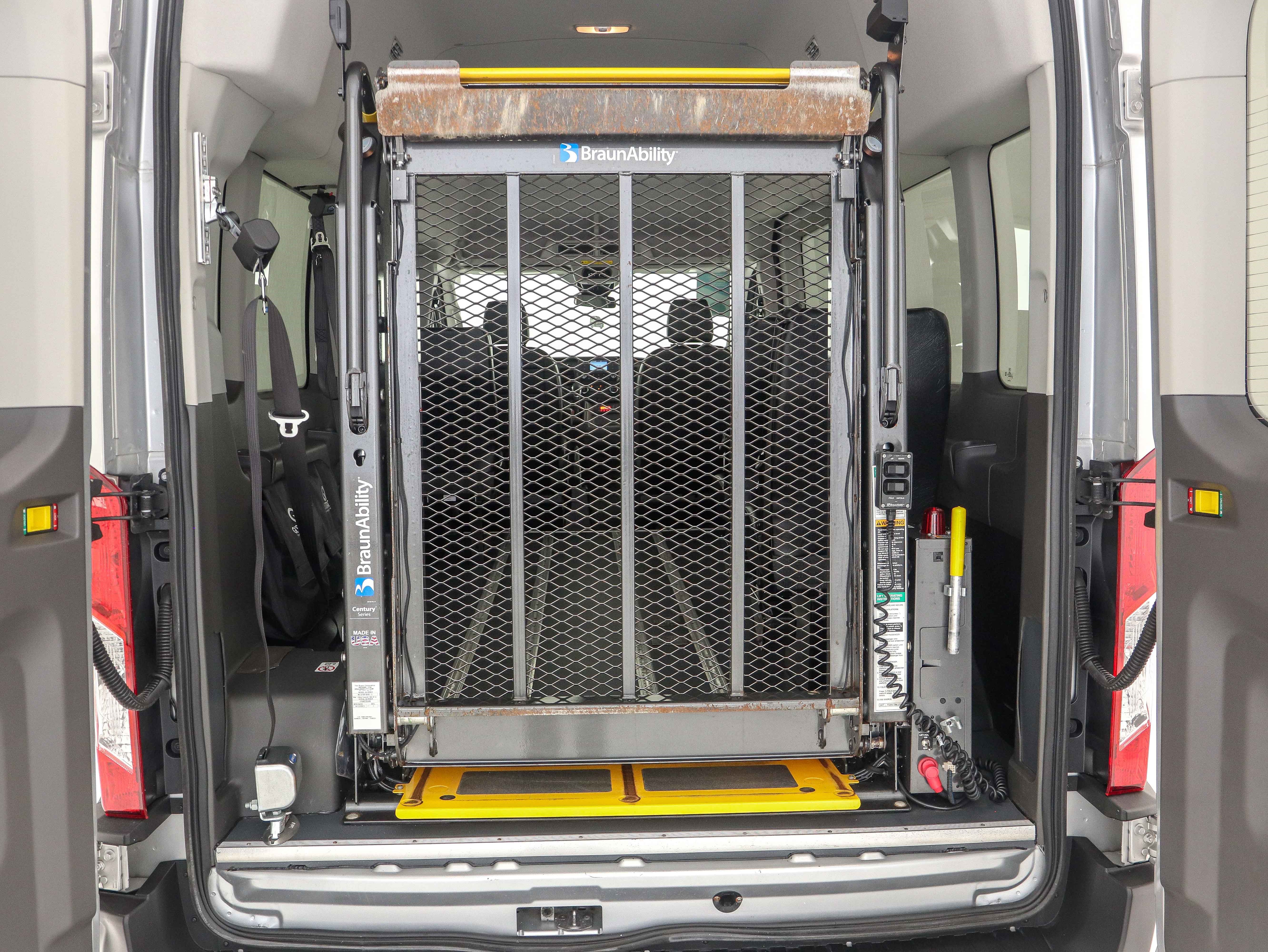 Used 2020 Ford Transit 350 XL RWD image 12