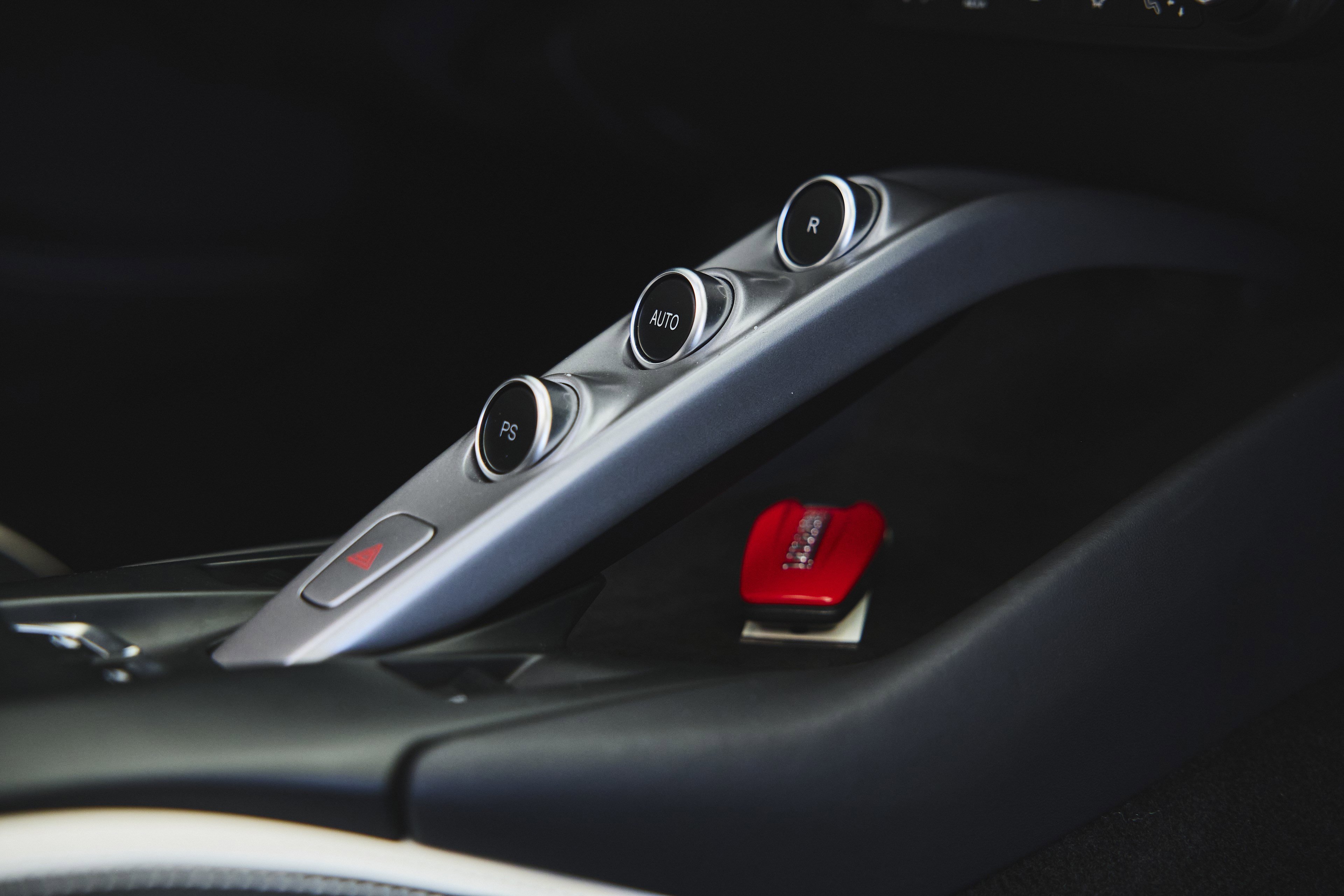 Used 2023 Ferrari 812 GTS image 34