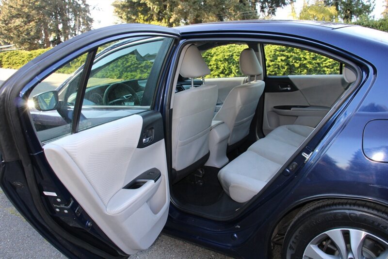 Used 2015 Honda Accord LX image 16