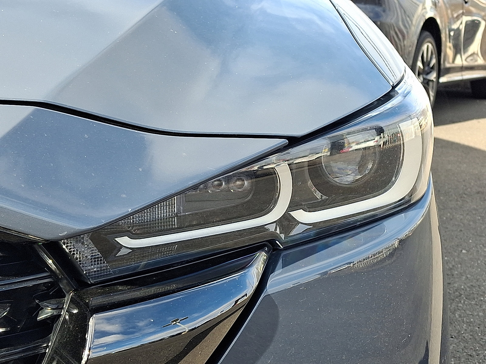 Certified 2023 MAZDA CX-5 Carbon Edition image 10