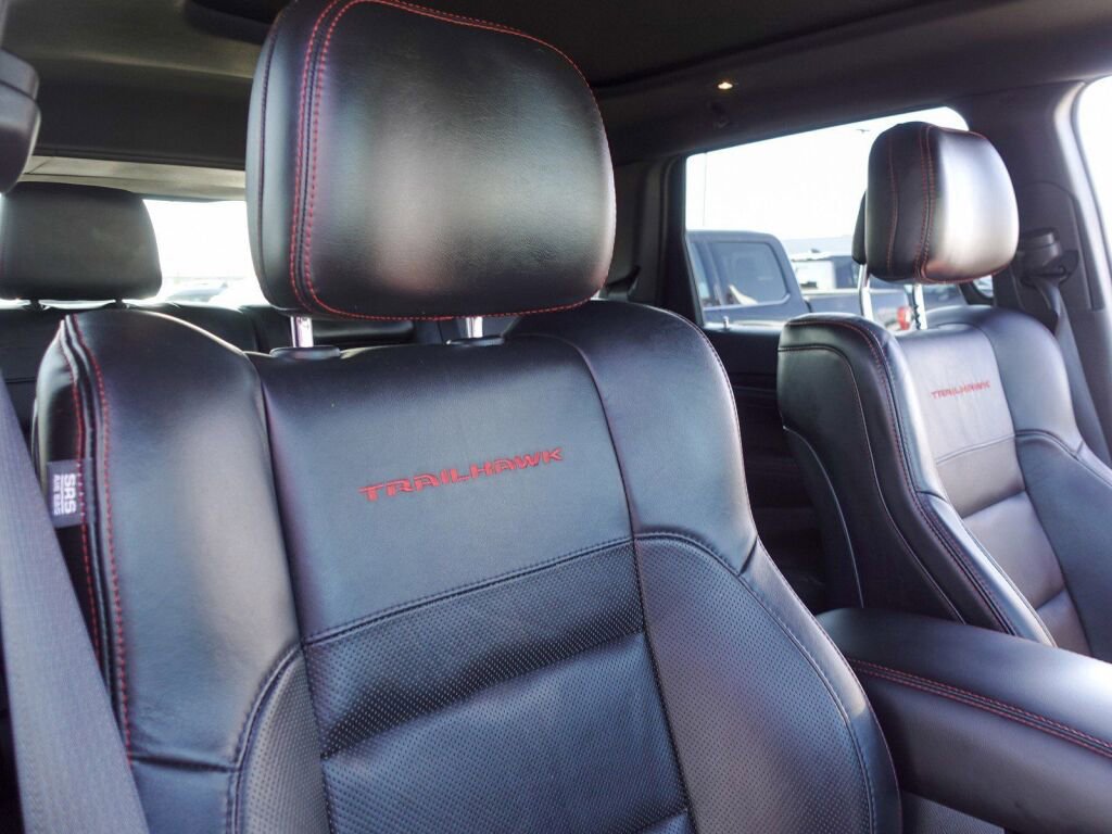 Used 2017 Jeep Grand Cherokee Trailhawk w/ Trailhawk Luxury Group image 15
