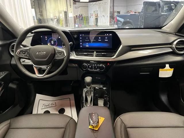 New 2026 Chevrolet Trax ACTIV w/ Driver Confidence Package FWD image 5