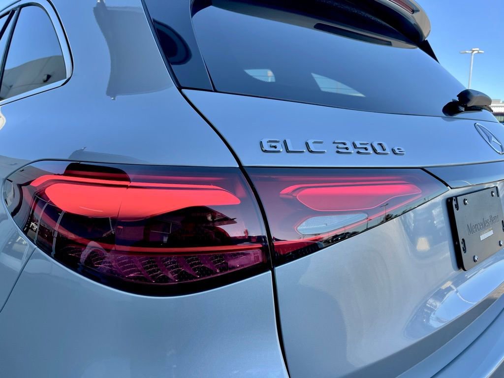 Used 2025 Mercedes-Benz GLC 350e 4MATIC image 72