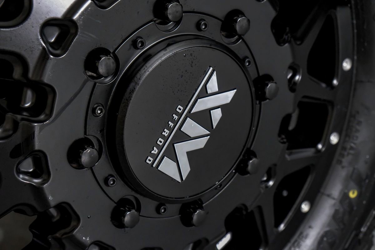 Used 2024 Chevrolet Silverado 3500 LTZ w/ LTZ Convenience Package image 59