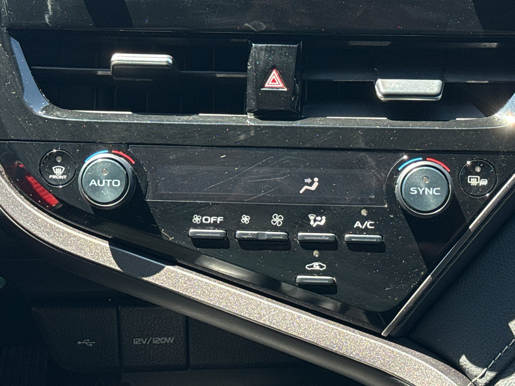 Used 2024 Toyota Camry SE FWD image 37