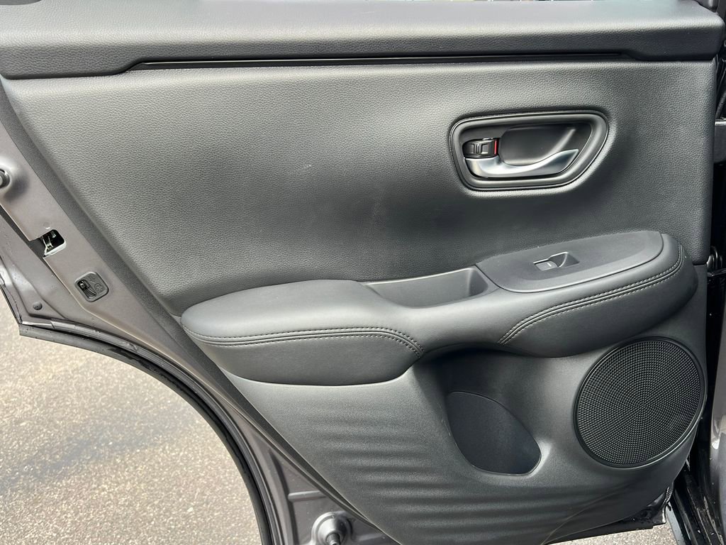 New 2026 Honda HR-V LX image 32