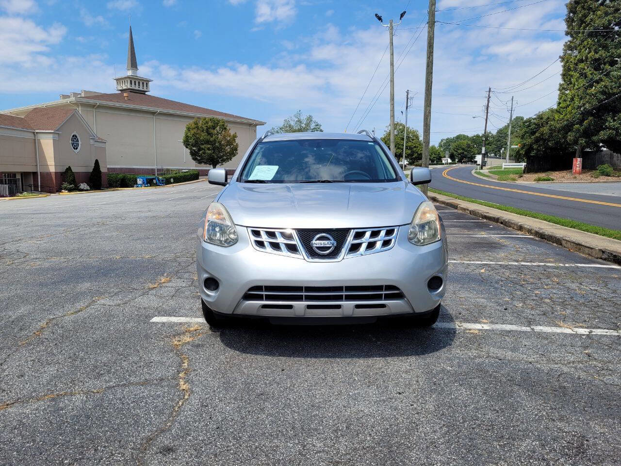 Used 2012 Nissan Rogue SV image 2