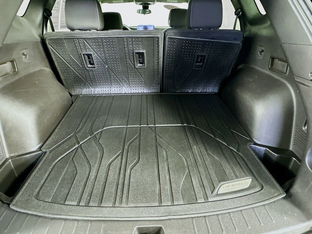 Used 2023 Chevrolet Blazer LT w/ Driver Confidence Package image 33