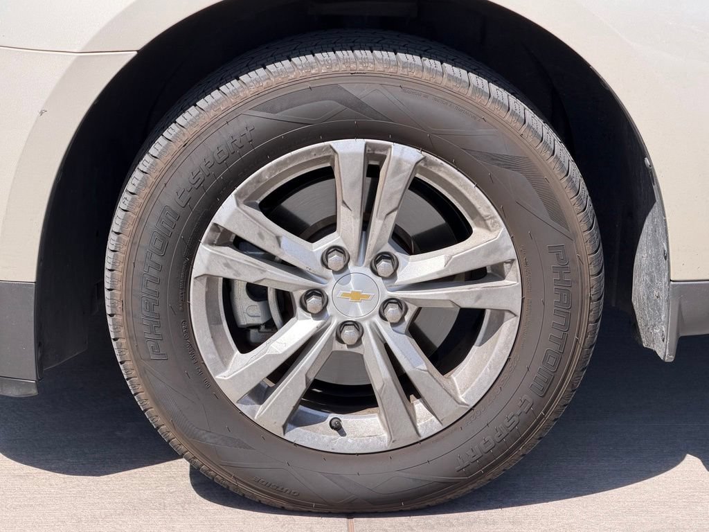 Used 2015 Chevrolet Equinox LS FWD image 11