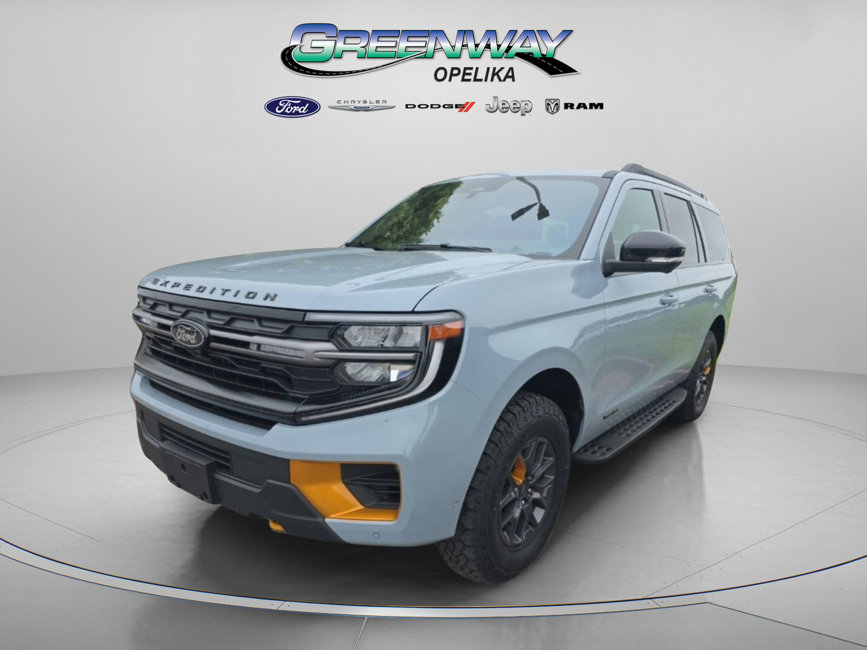 Used 2025 Ford Expedition Tremor AWD/4WD image 14