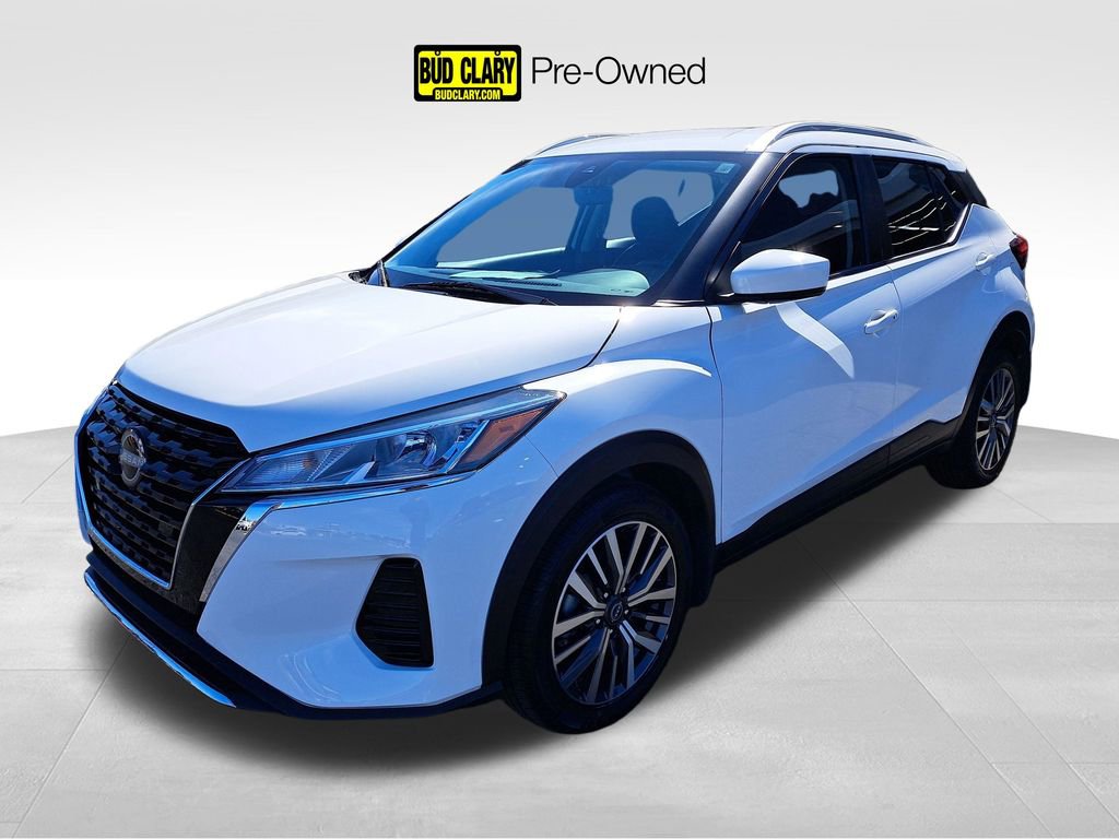 Used 2023 Nissan Kicks SV