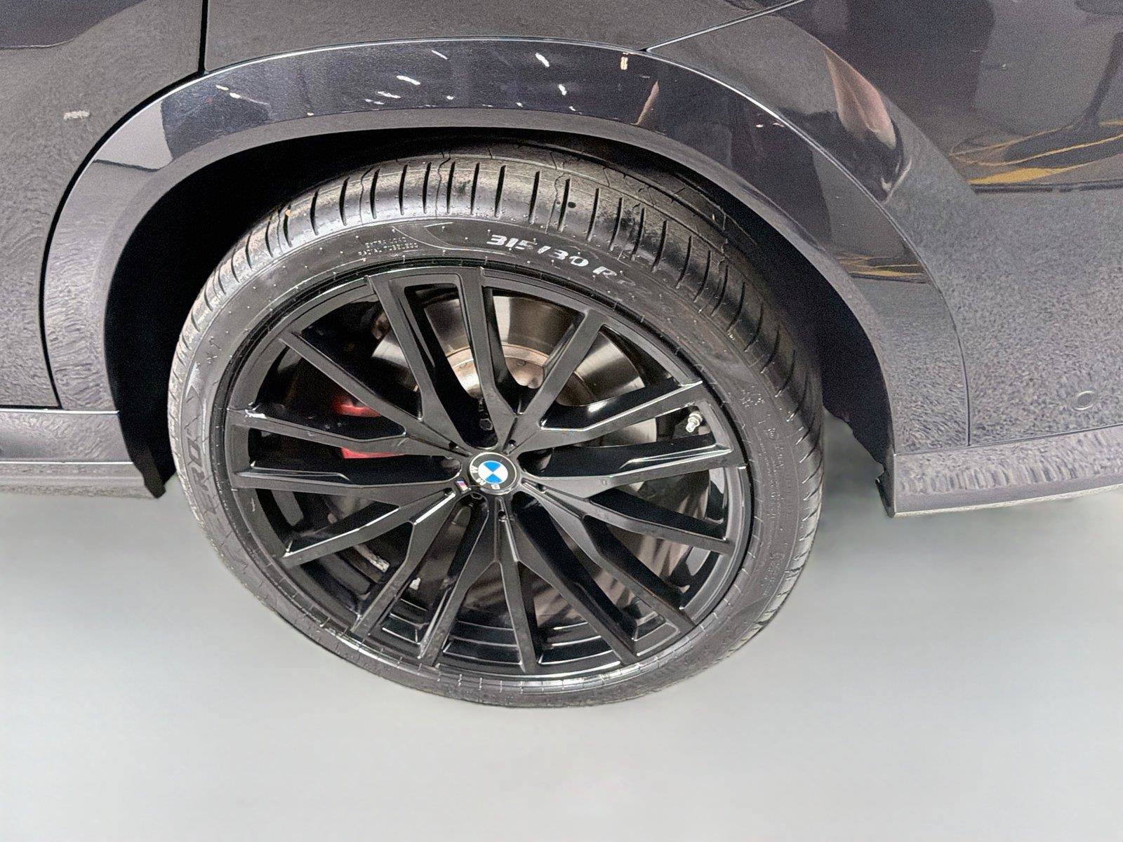 Used 2023 BMW X6 M50i w/ Executive Package AWD/4WD image 32