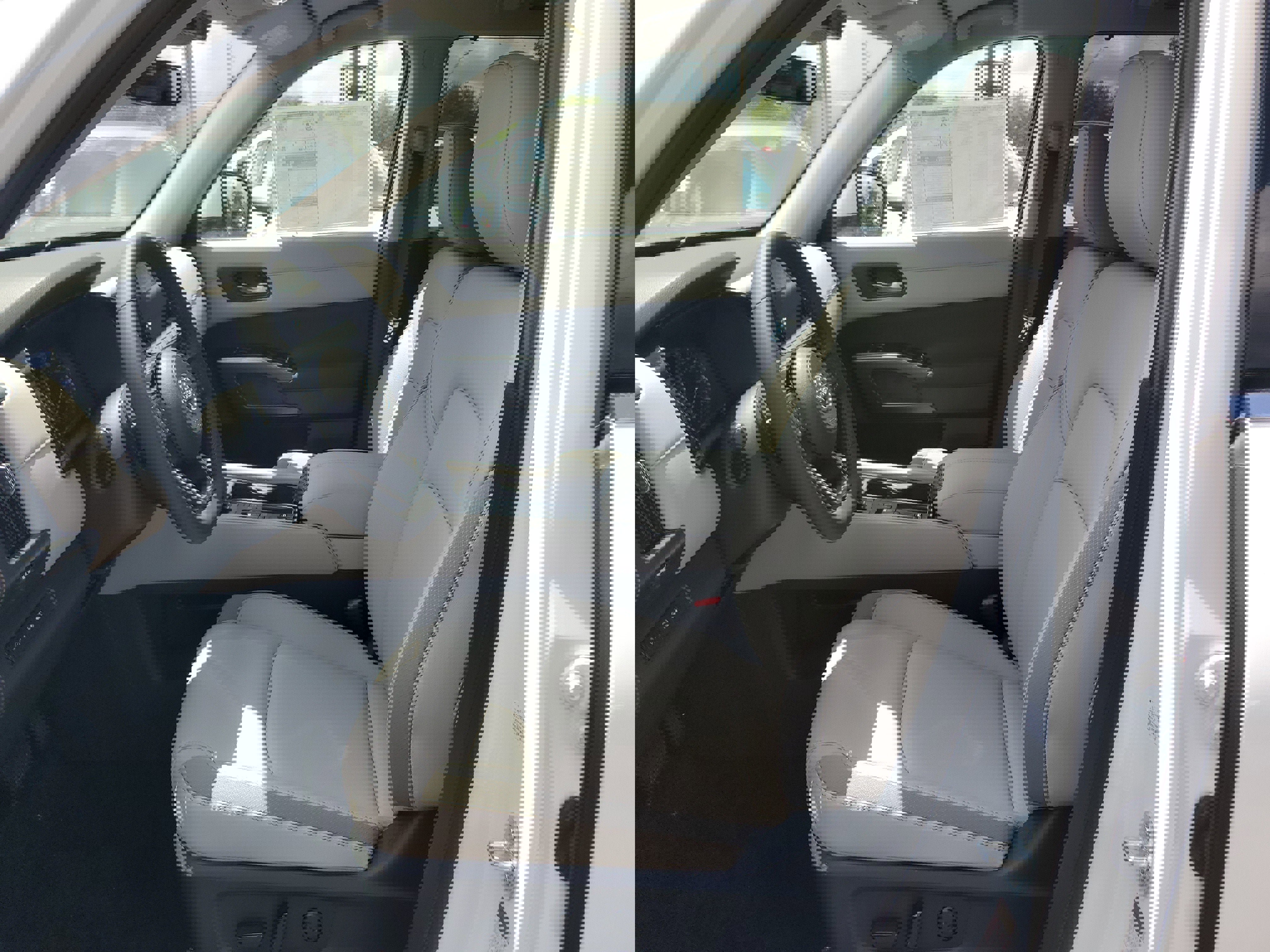 New 2025 Nissan Pathfinder SL w/ Cargo Package image 15