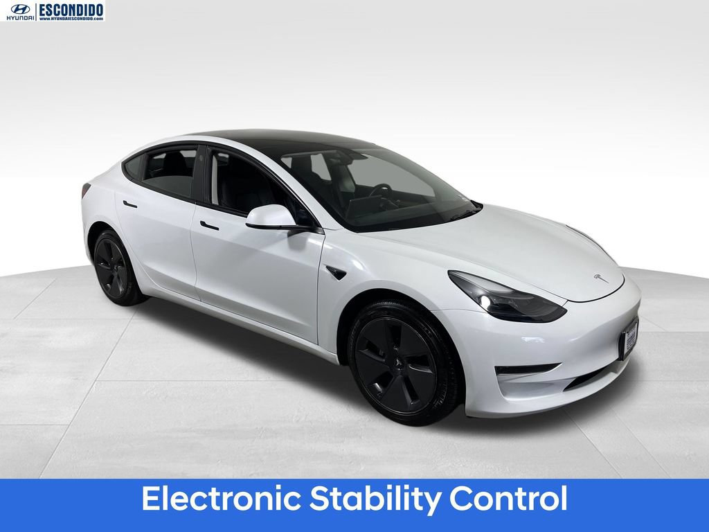 Used 2023 Tesla Model 3 Standard Range RWD image 7