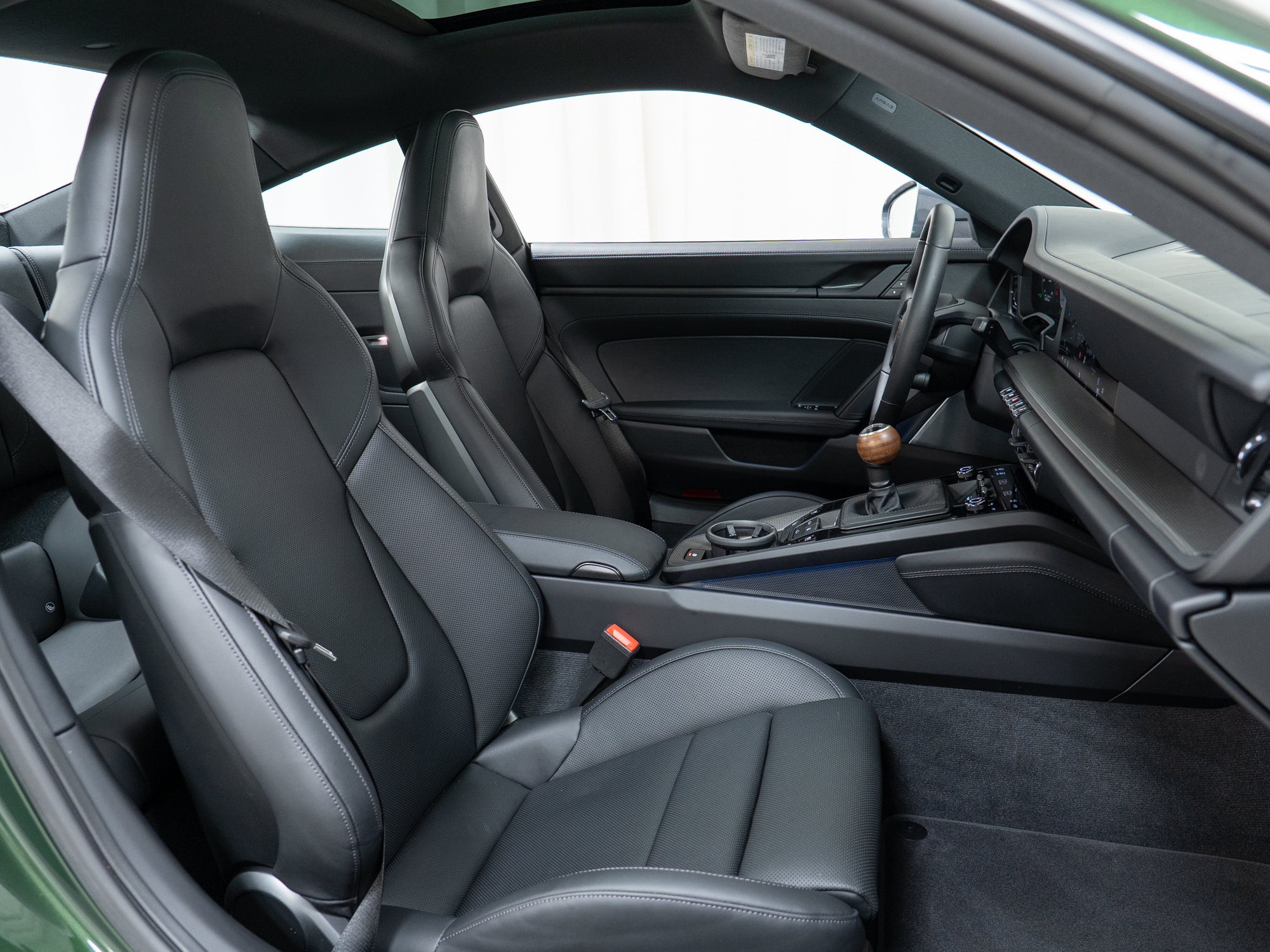Certified 2026 Porsche 911 Carrera T RWD image 30