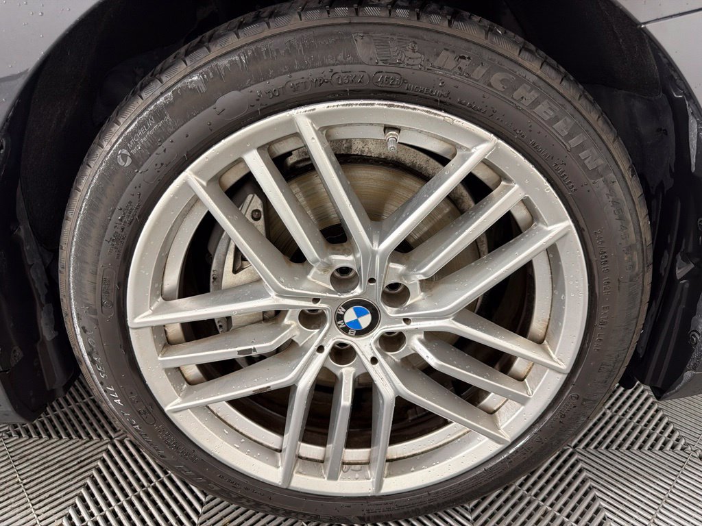 Used 2024 BMW 540i xDrive w/ Premium Package AWD/4WD image 11