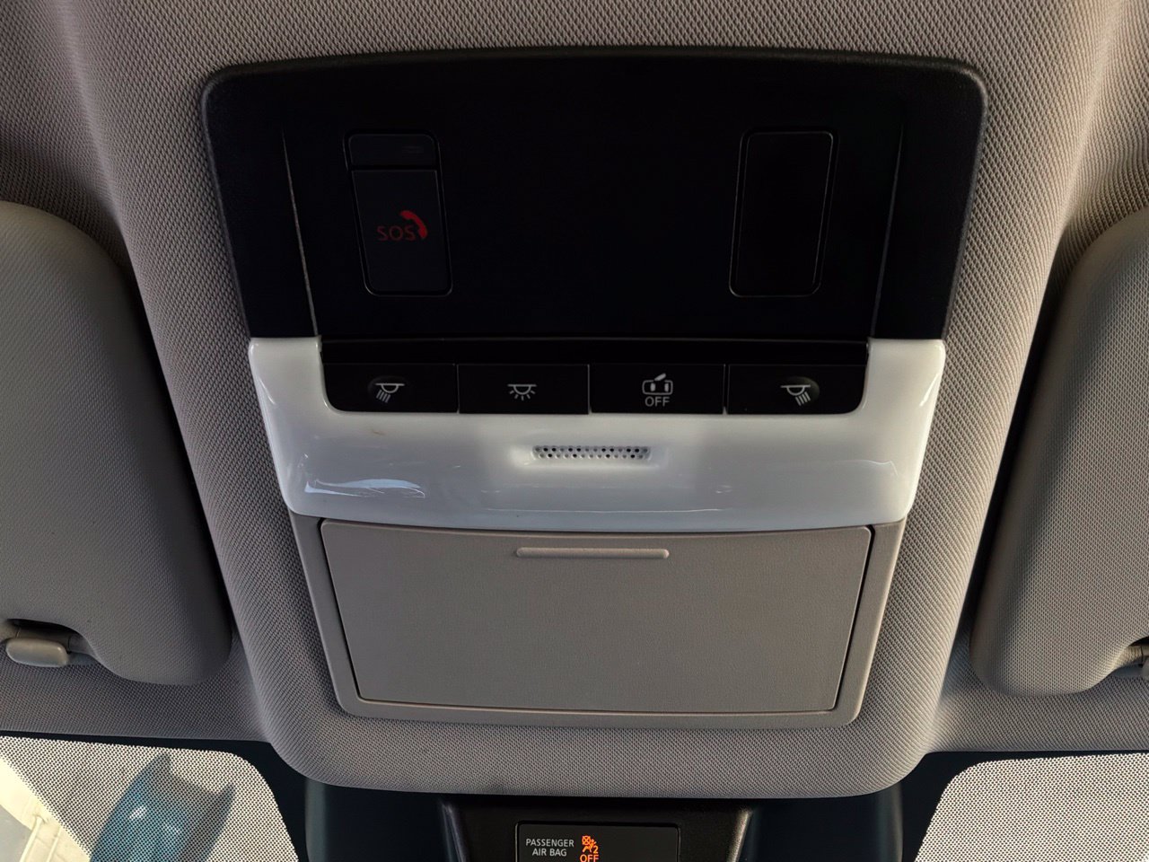 Used 2025 Nissan Rogue SV FWD image 17