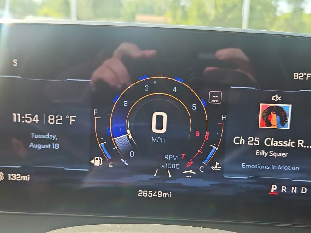 Used 2024 Chevrolet Traverse LT FWD image 16