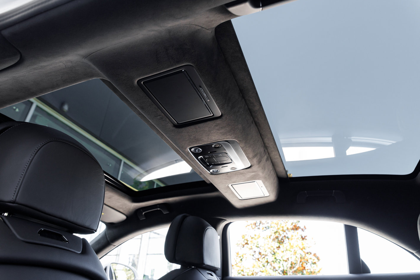 New 2026 Bentley Flying Spur Plug-In Hybrid image 21