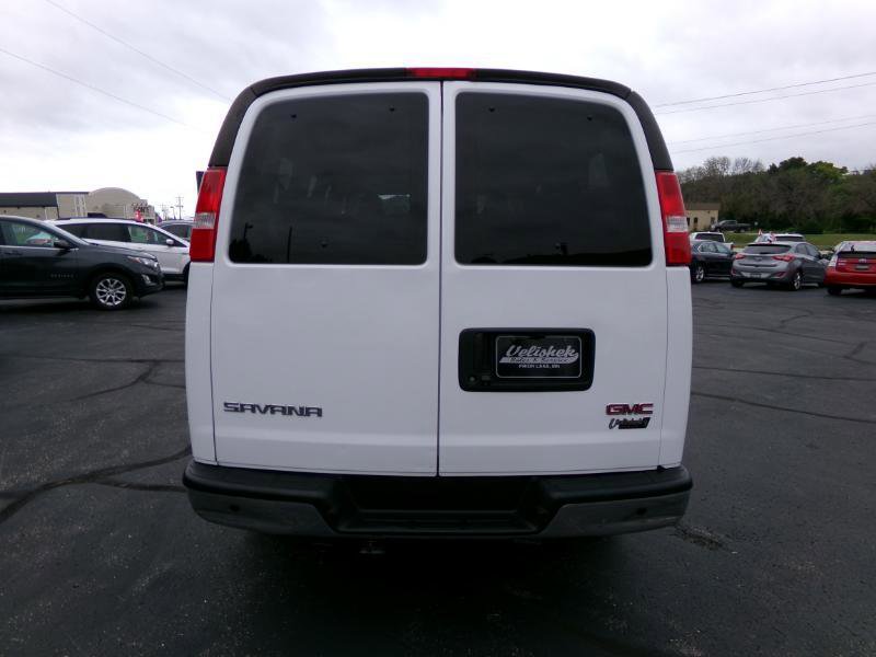 Used 2019 GMC Savana 3500 LS w/ Cold Climate Package image 4