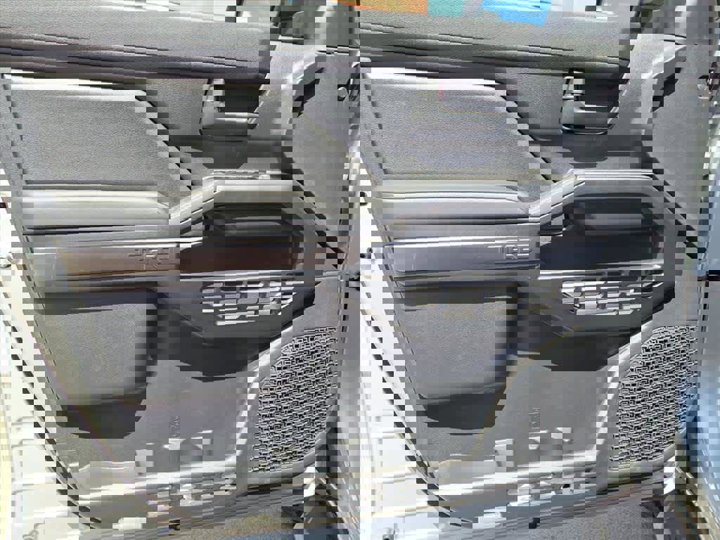 Certified 2025 Toyota 4Runner TRD Off-Road image 17