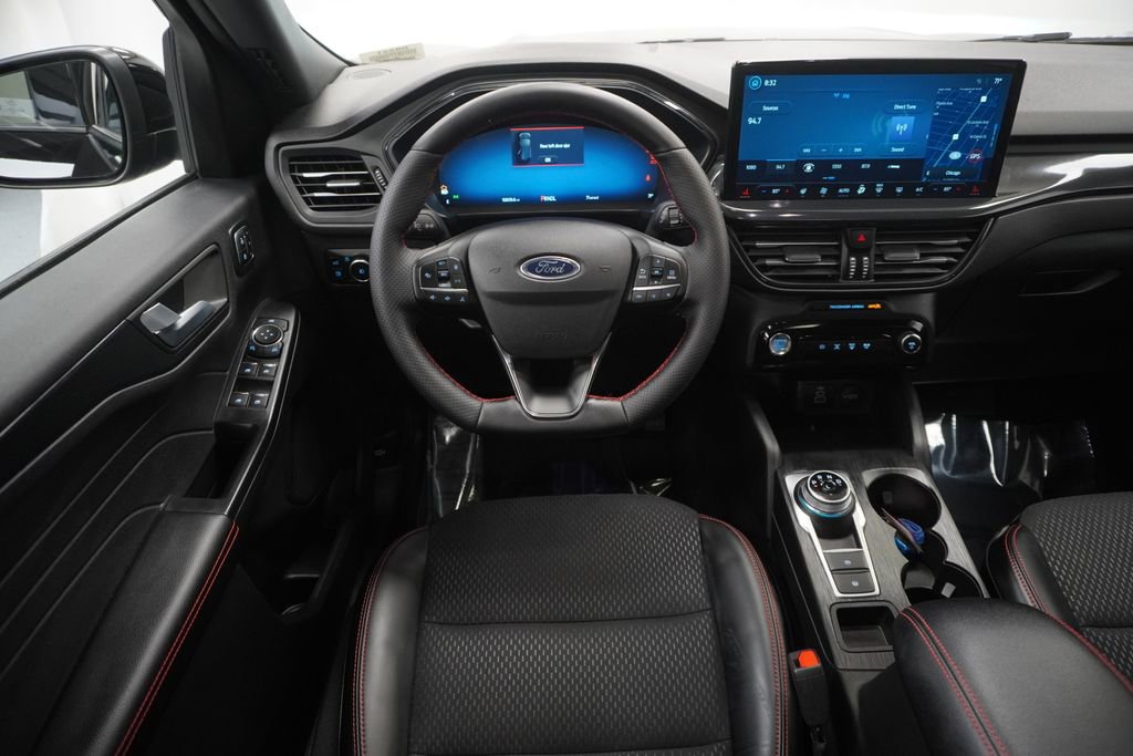 Used 2025 Ford Escape ST-Line Elite image 24