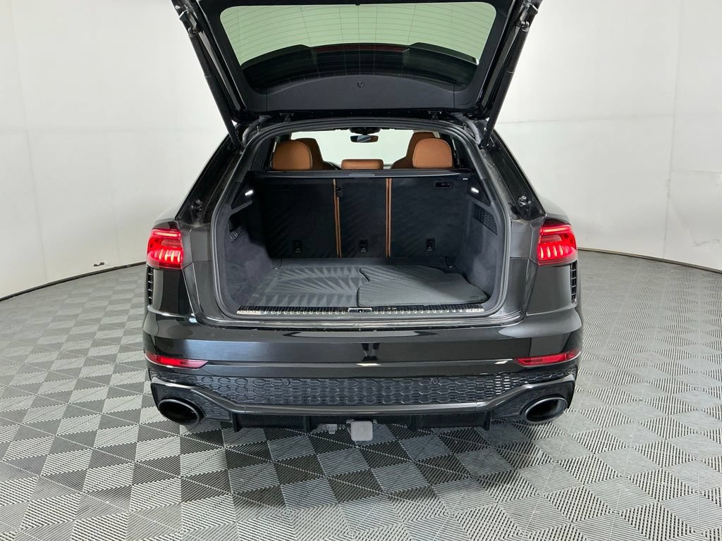 Used 2024 Audi RS Q8 AWD/4WD image 28