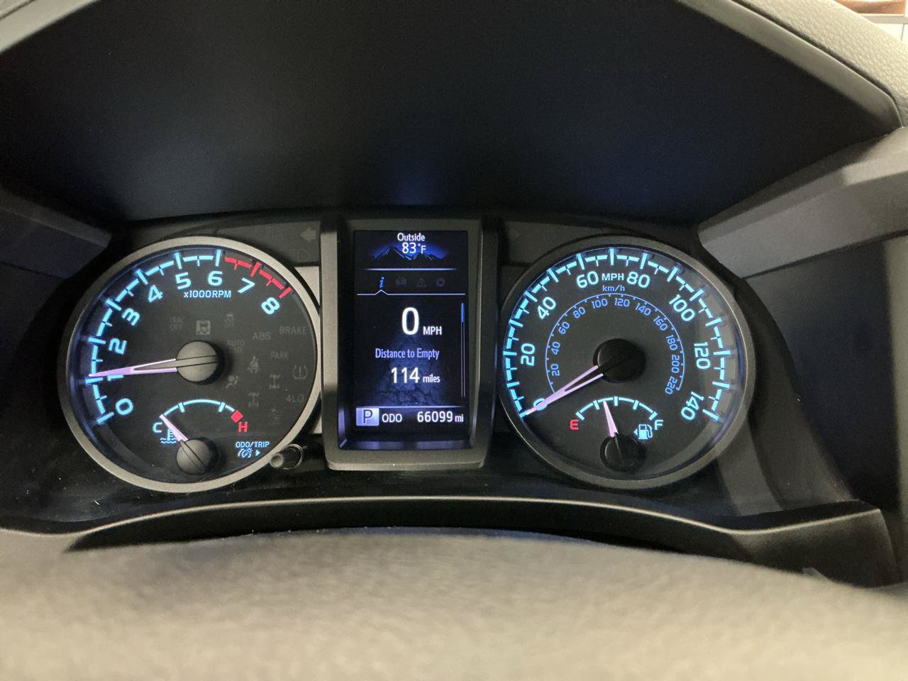 Used 2021 Toyota Tacoma TRD Off-Road AWD/4WD image 17