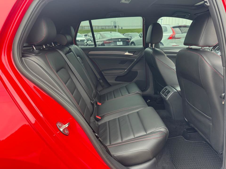 Used 2020 Volkswagen GTI SE FWD image 30