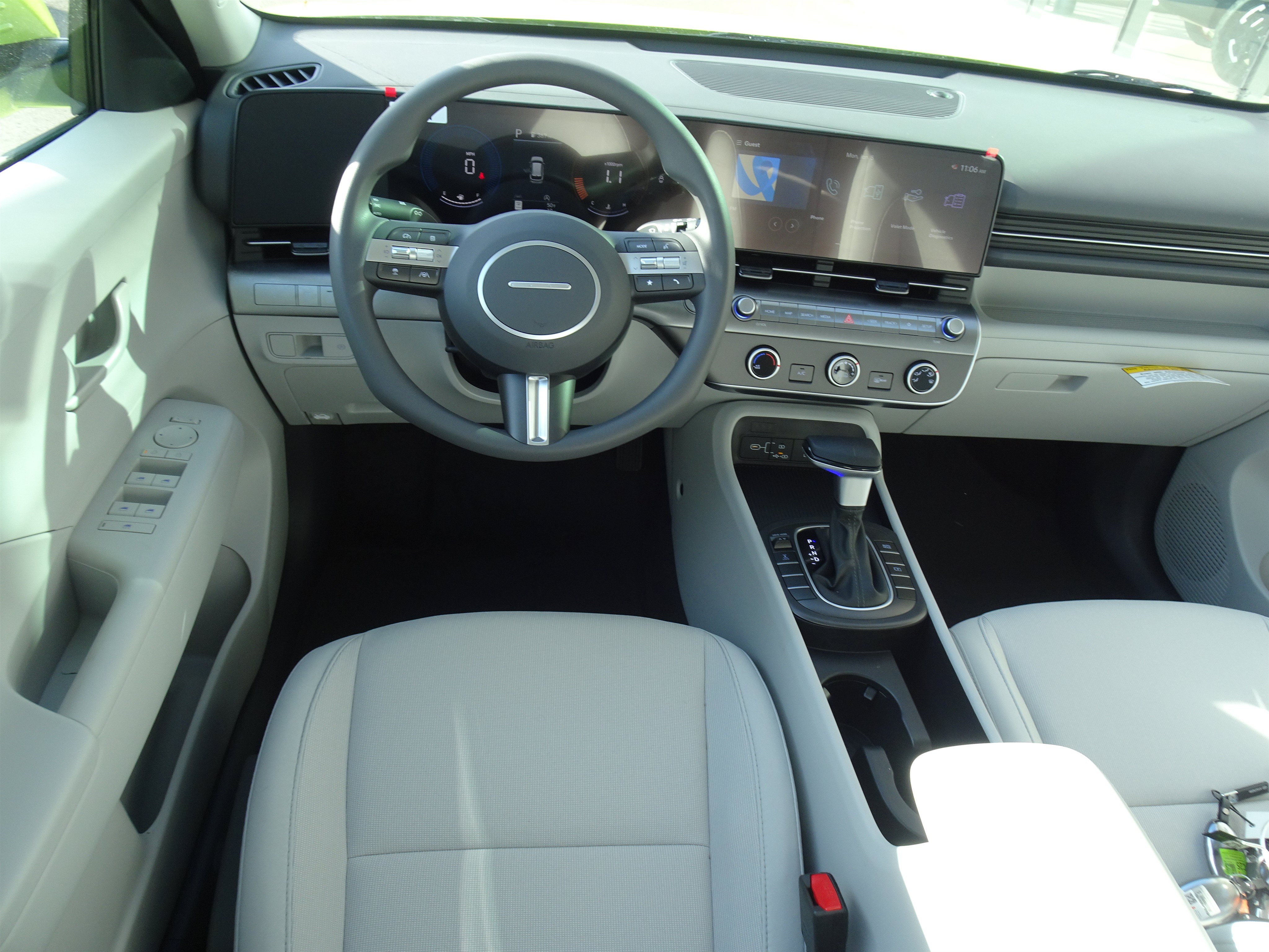 New 2026 Hyundai Kona SE AWD/4WD image 13