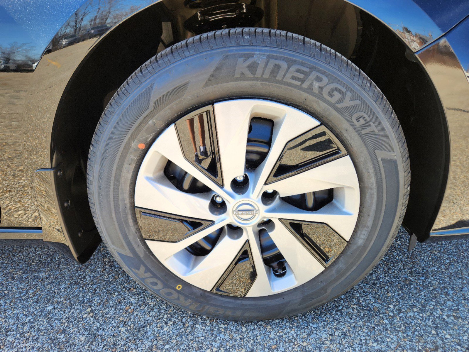 New 2025 Nissan Altima 2.5 S image 7