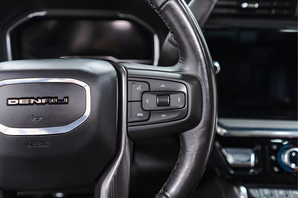 Used 2024 GMC Sierra 2500 Denali Ultimate image 13