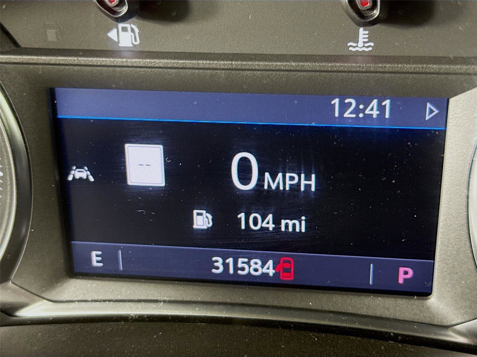 Used 2024 GMC Terrain AT4 w/ Infotainment Package II image 2