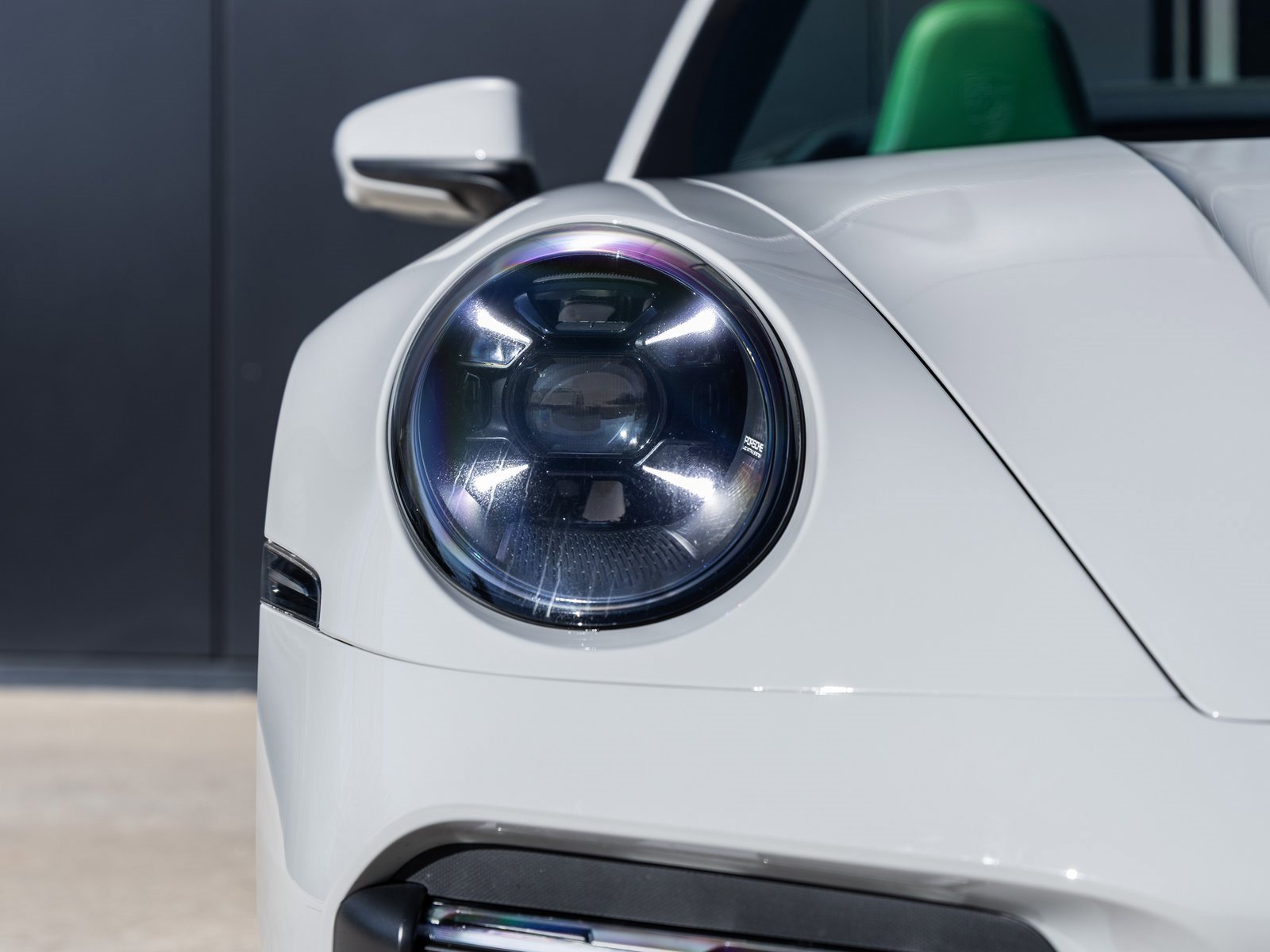 Certified 2022 Porsche 911 Turbo S w/ 911 Turbo Sportdesign Package image 23