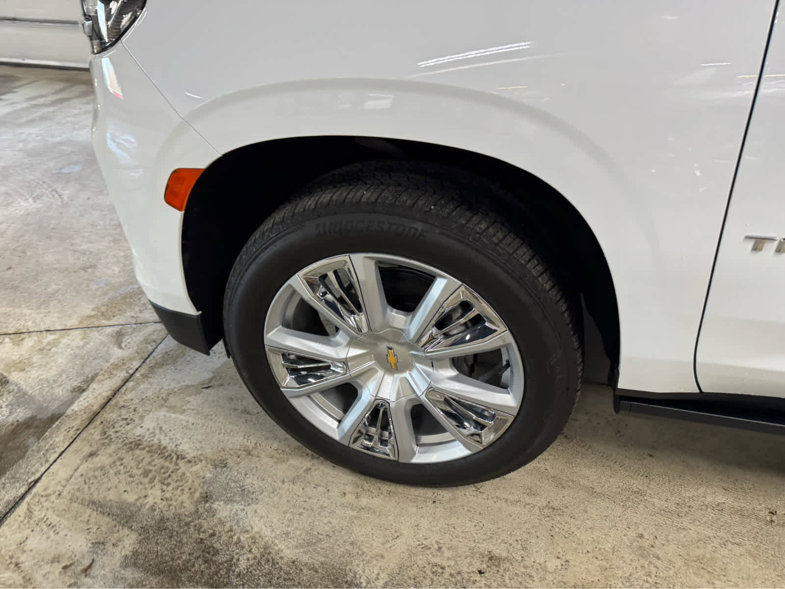 Certified 2024 Chevrolet Tahoe High Country w/ Premium Package image 10