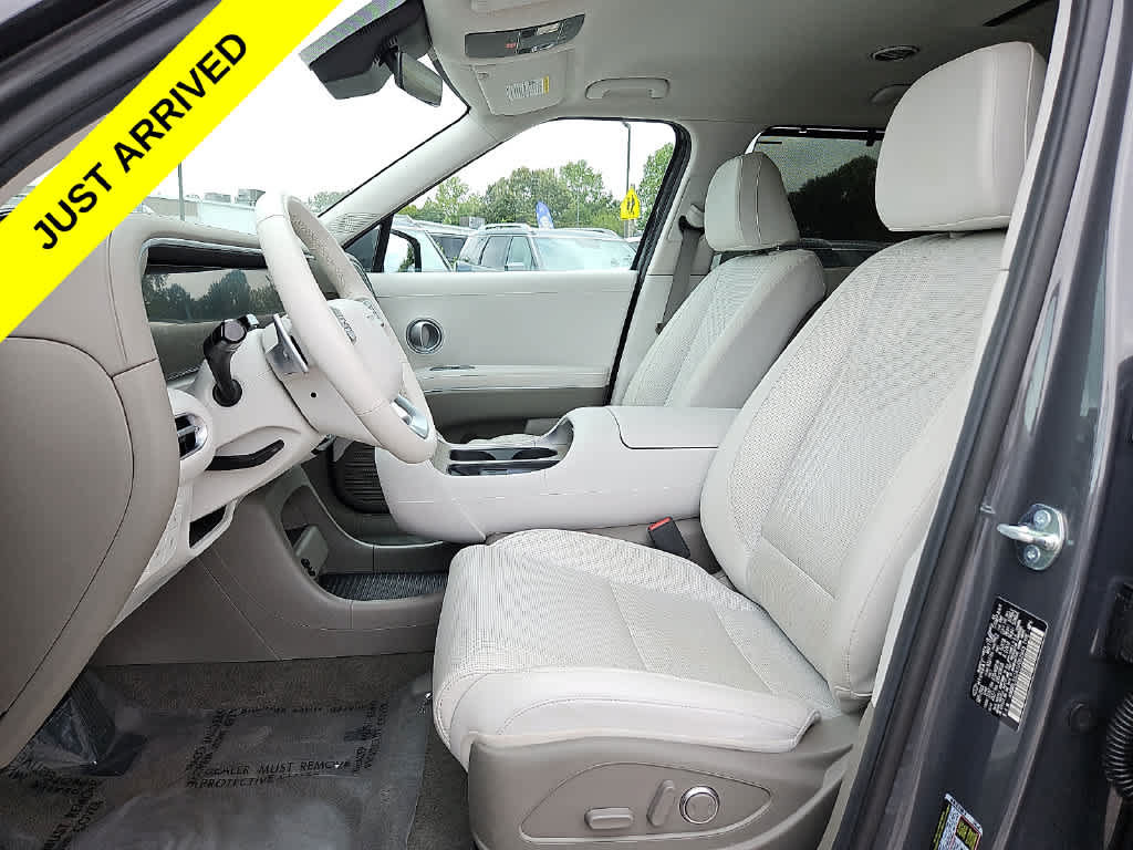 Used 2026 Hyundai Palisade SEL FWD image 13