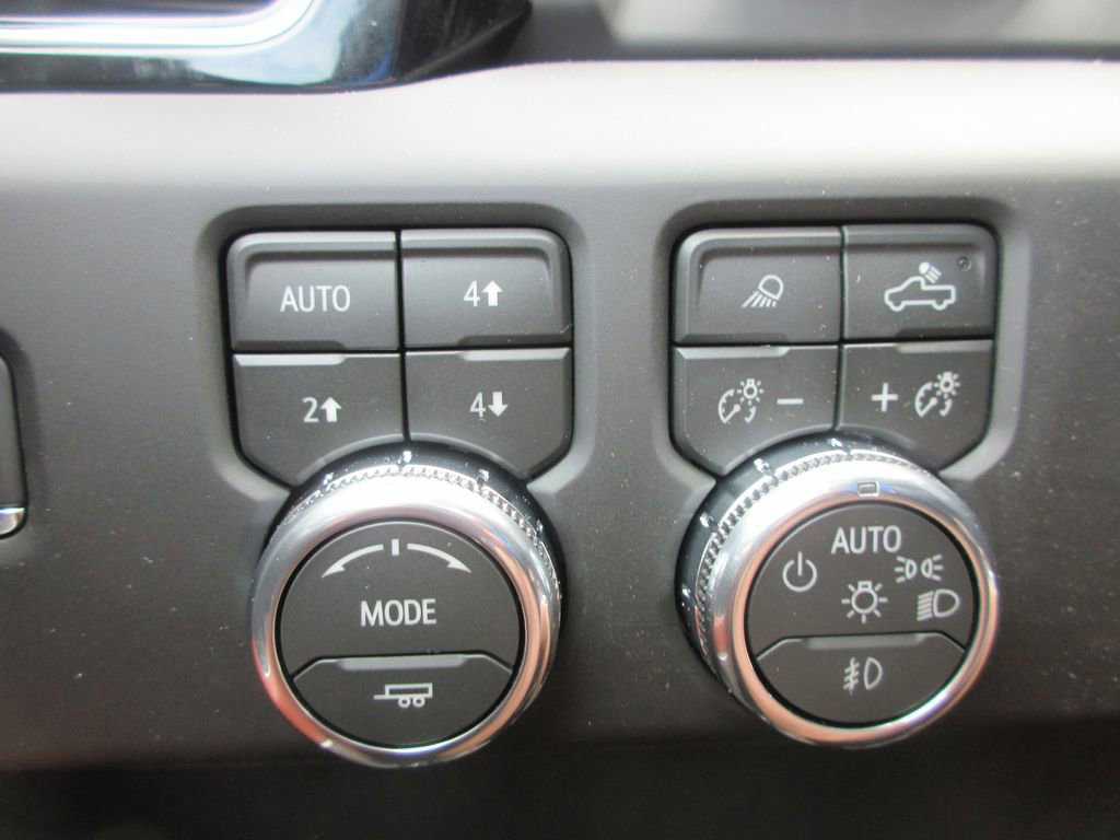 New 2026 GMC Sierra 2500 Denali Ultimate AWD/4WD image 18