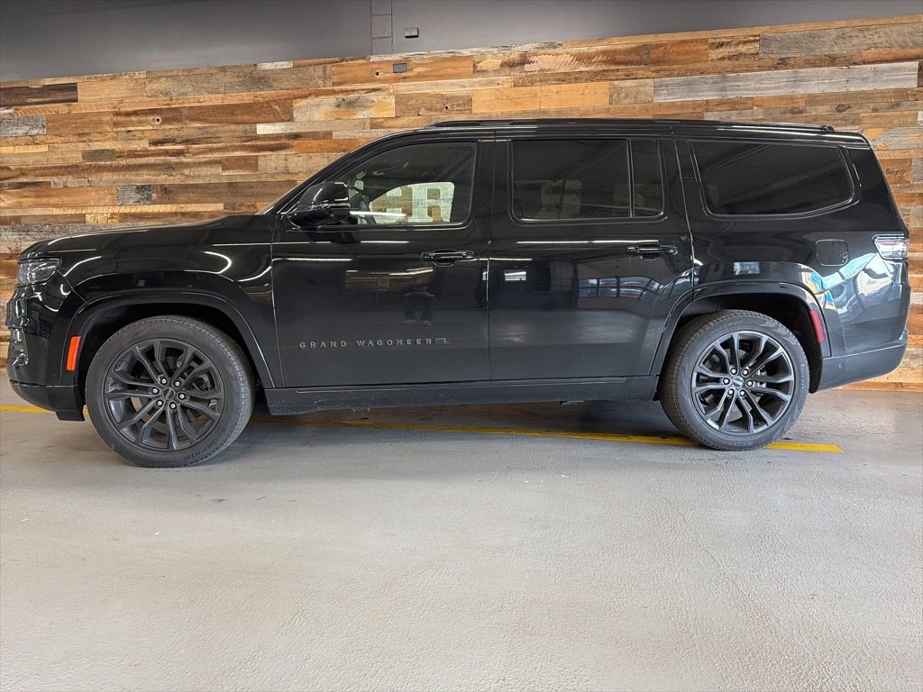 Used 2024 Jeep Grand Wagoneer Series II w/ Quick Order Packagew 28T image 12
