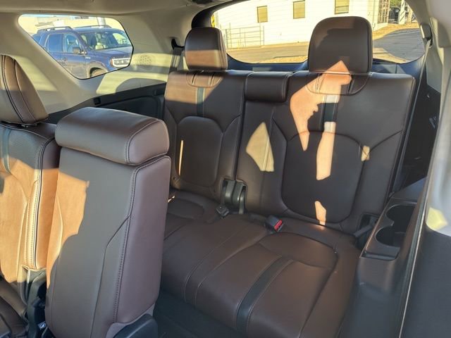 Used 2025 Honda Pilot Elite image 30