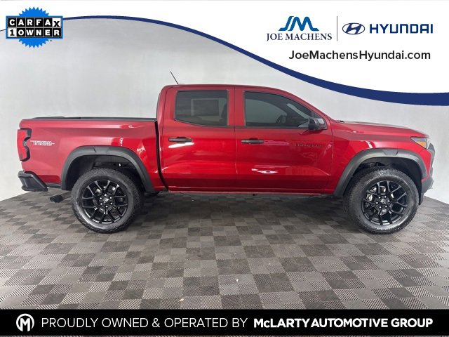 Used 2024 Chevrolet Colorado Trail Boss w/ LPO, Dark Essentials Package image 5