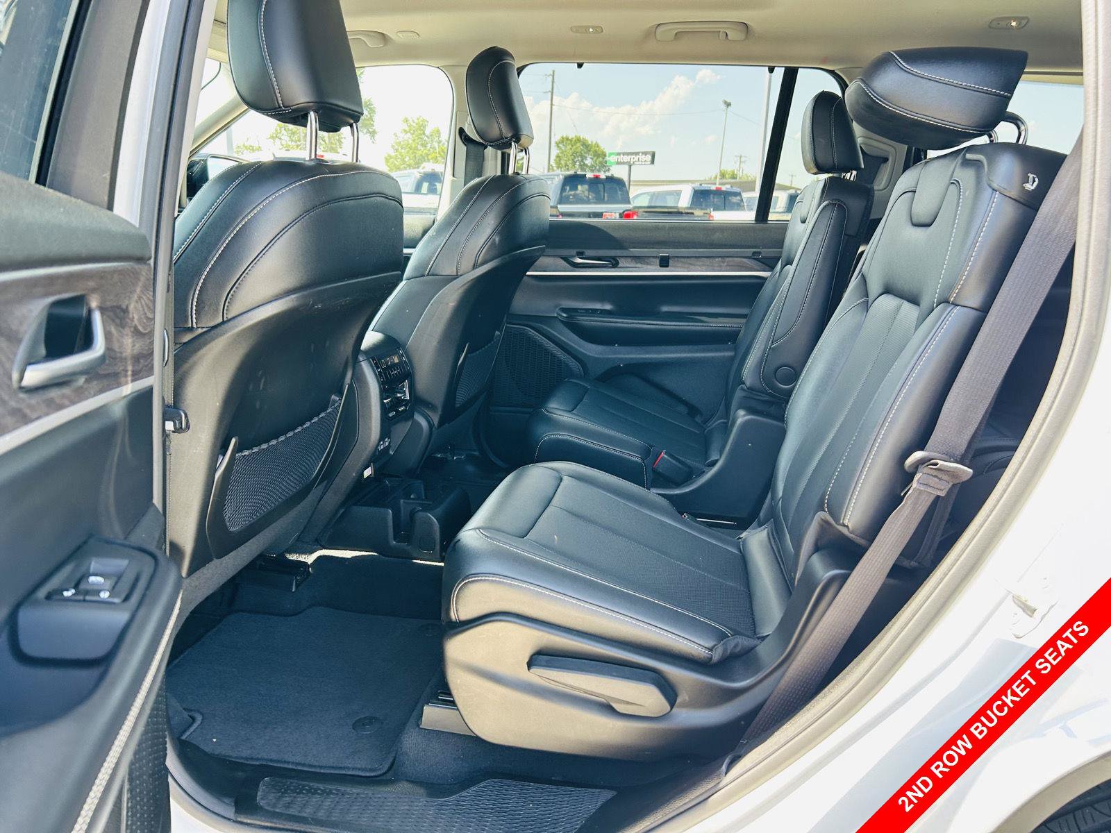 Used 2023 Jeep Grand Cherokee L Limited w/ Luxury Tech Group II AWD/4WD image 31