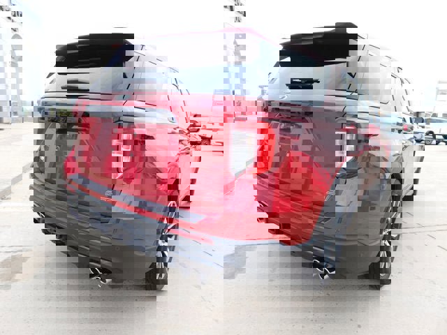 Used 2021 Ford Explorer ST w/ Equipment Group 401A image 6