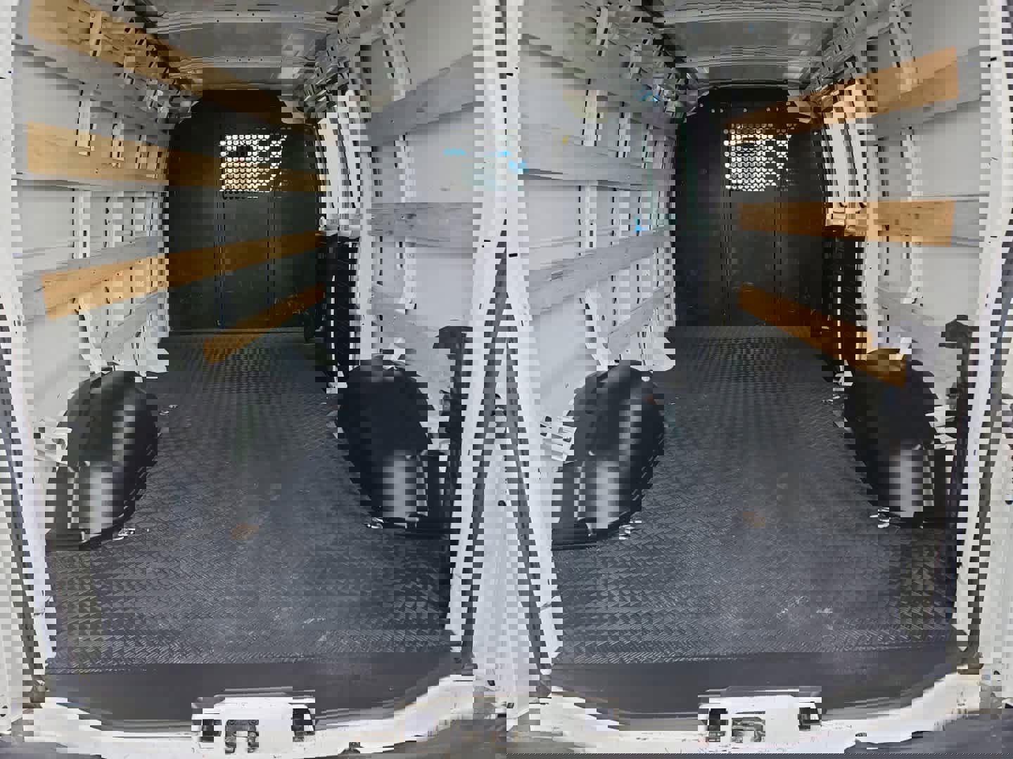 Used 2024 Chevrolet Express 2500 w/ Driver Convenience Package image 26